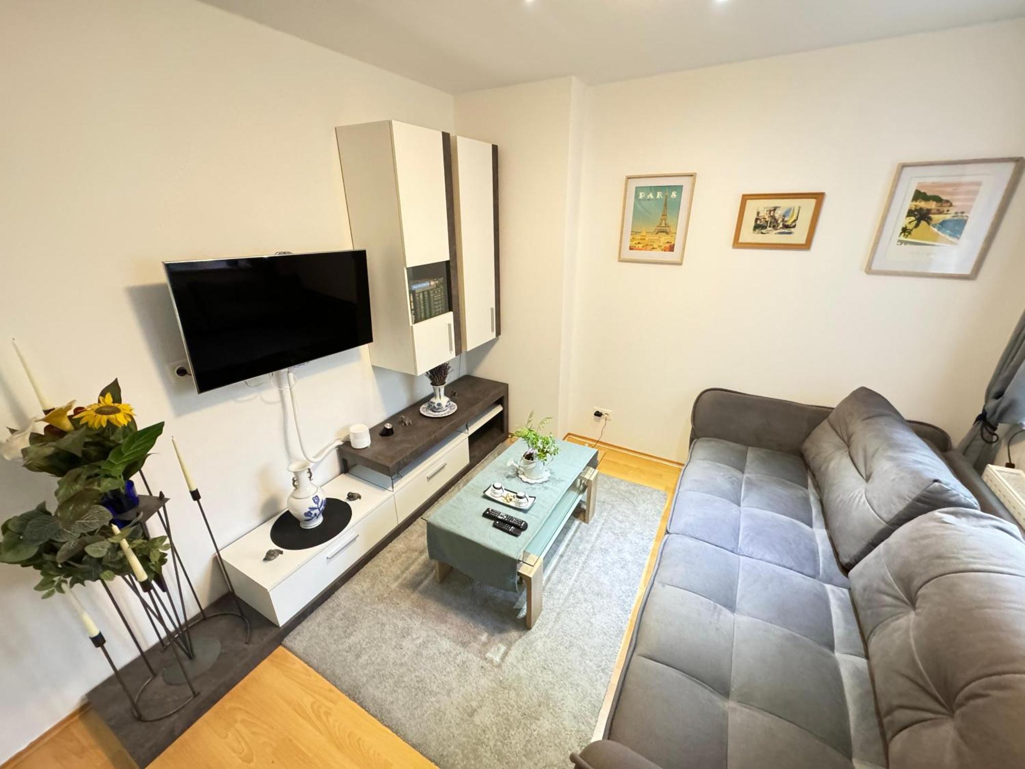 Home-feeling In Ottakring Apartment